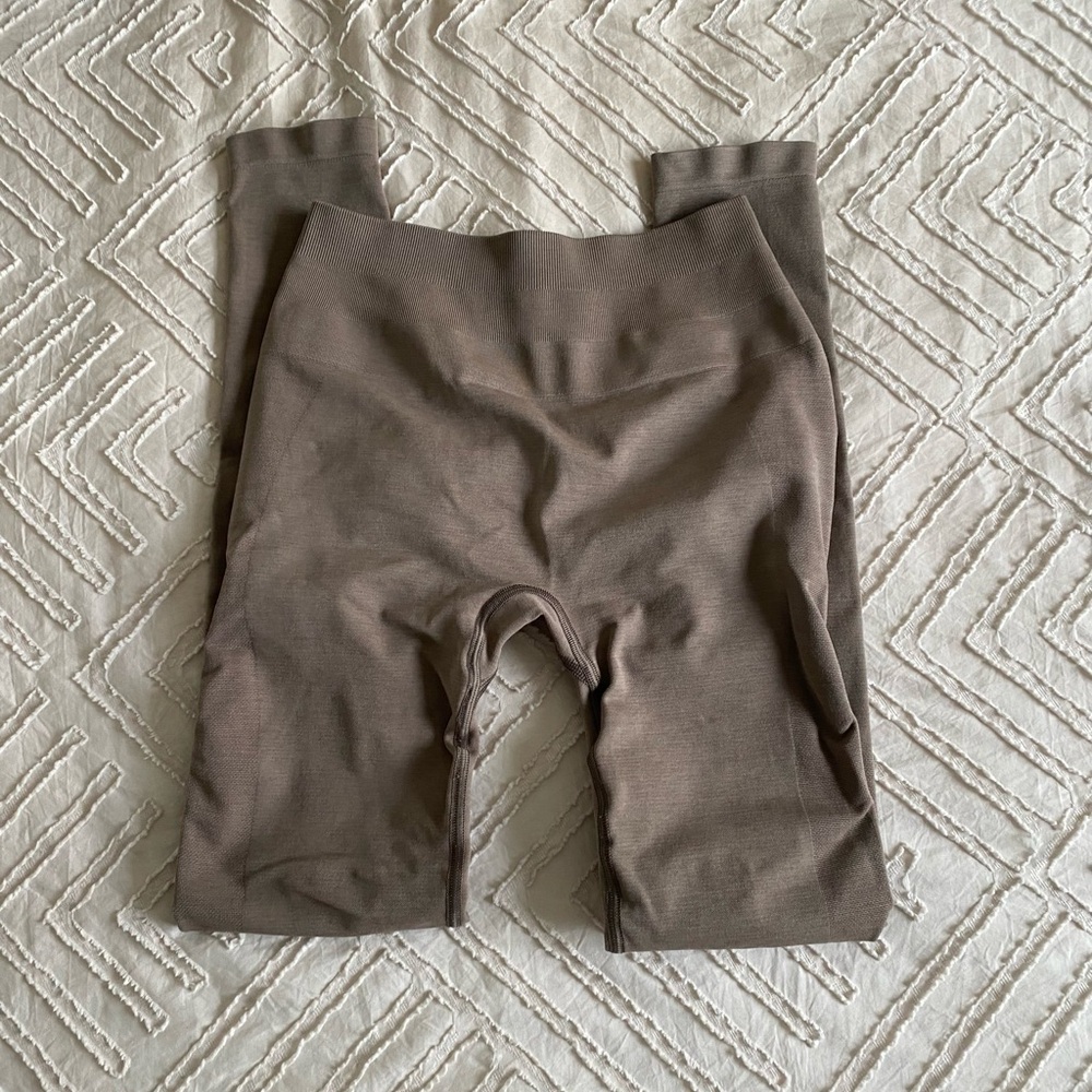 Alphalete Pump Leggings